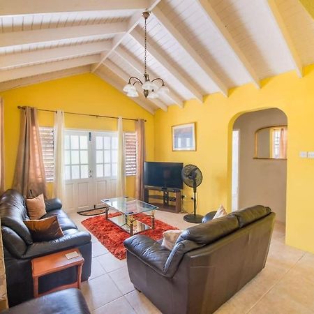 Beachy Cottage I Kitchen I Wi-Fi I Shaded Cabana I Parking 세인트 필리프 외부 사진